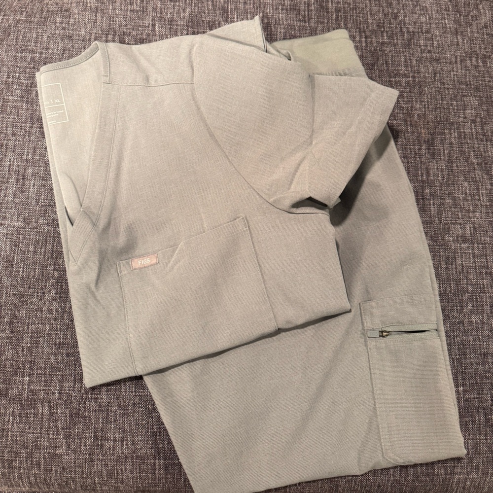 Figs Women's Gray Joggers